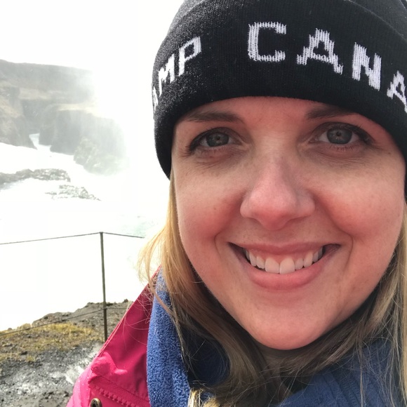 Meet your Posher, Linda - Picture 1 of 9